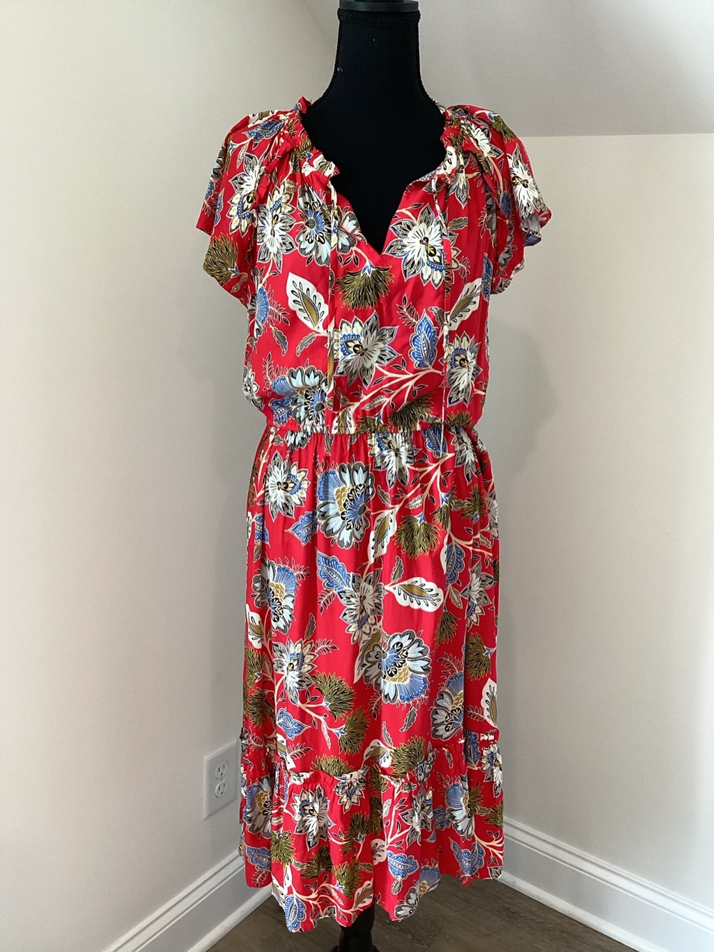 LOFT Floral Midi Dress Medium Cottagecore Boho Garden Party Vacation